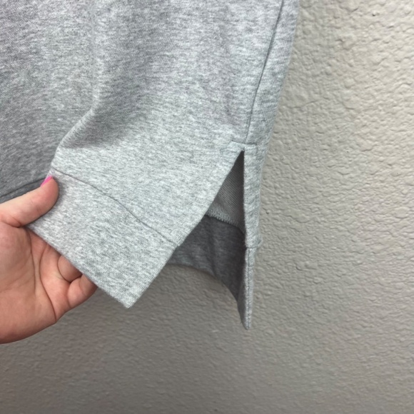 Adidas Girls Terry Short Sleeve Adidas Spellout Crewneck in Grey and Coral Sz XL - Picture 4 of 6